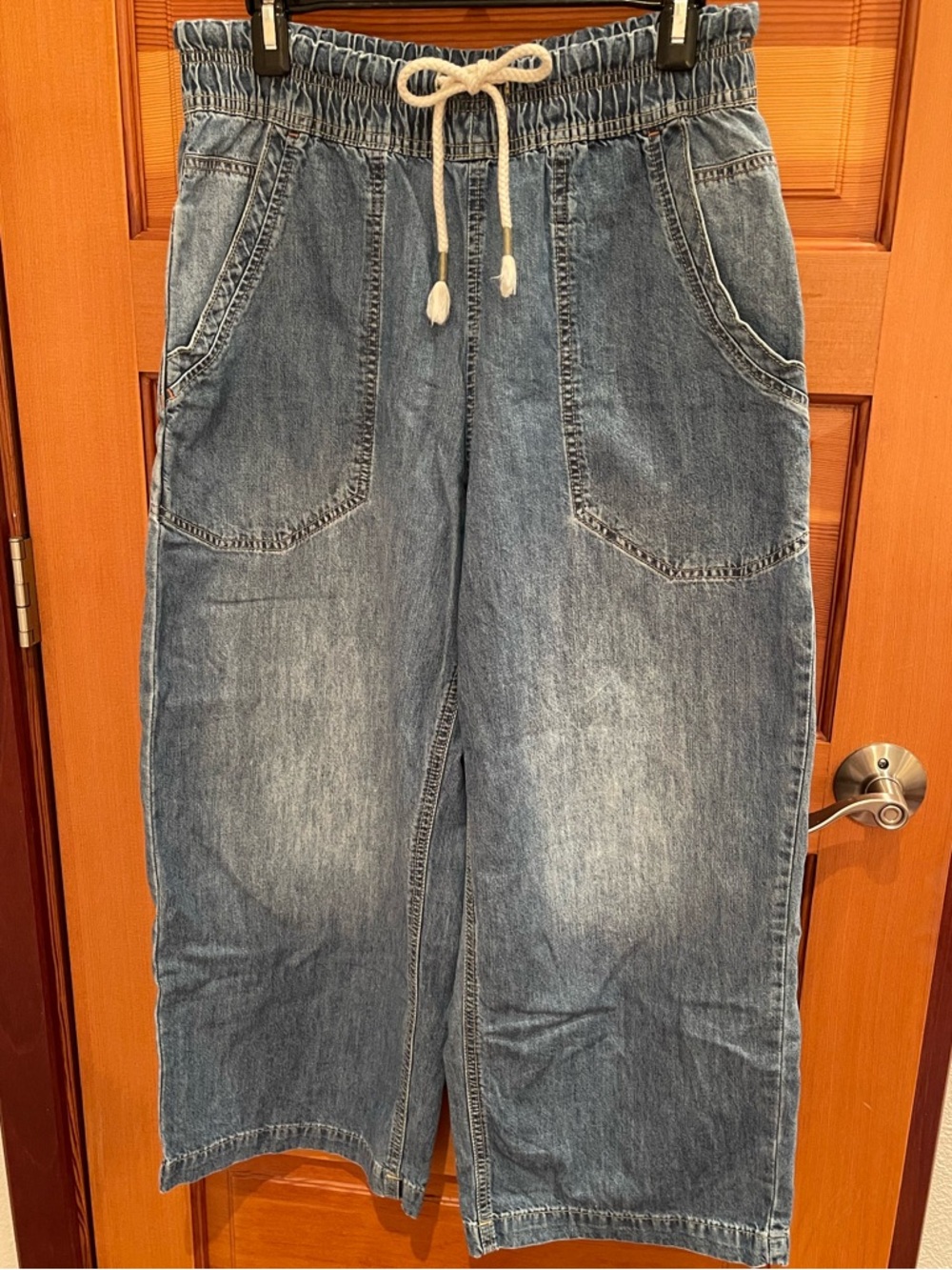 CLOSET CLOSEOUT SALE - We The Free Women's Wide Leg Drawstring Denim Jeans